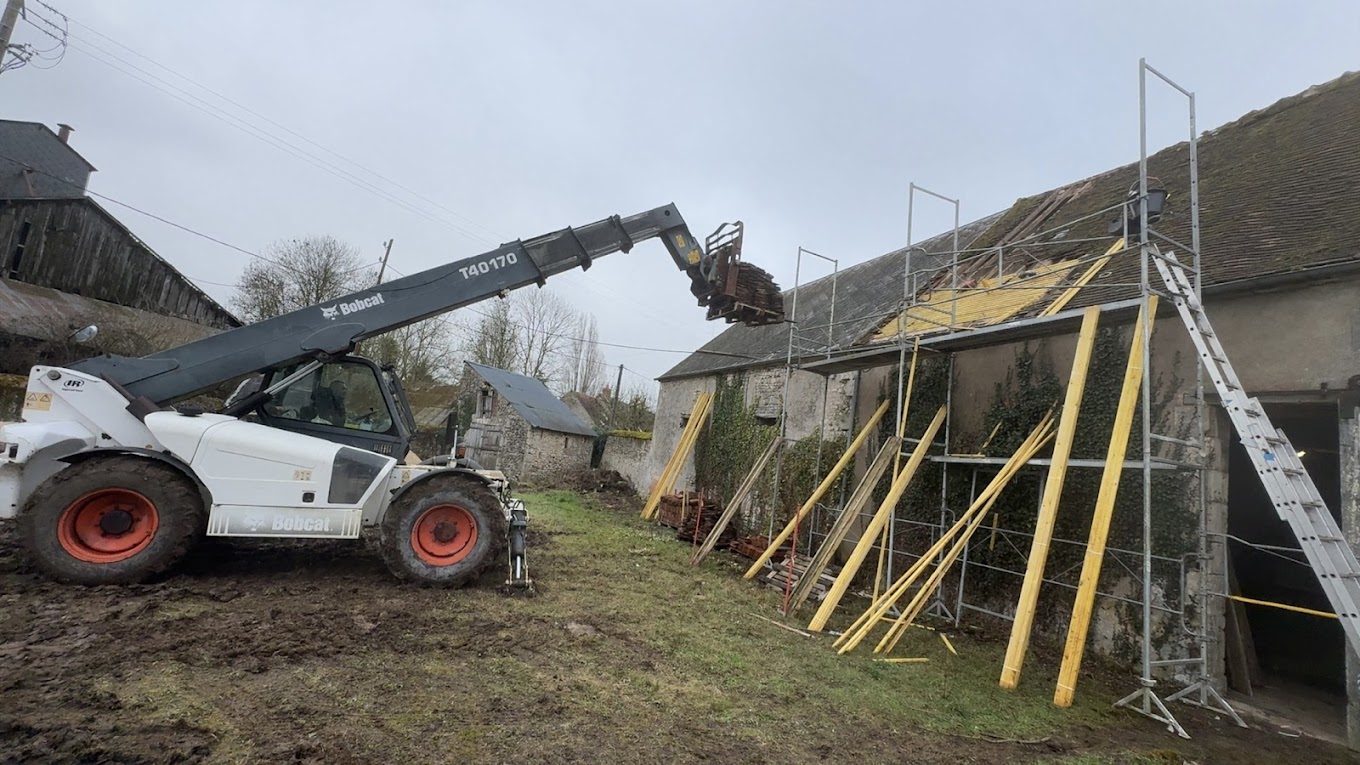 Création de toiture complète sur une grange